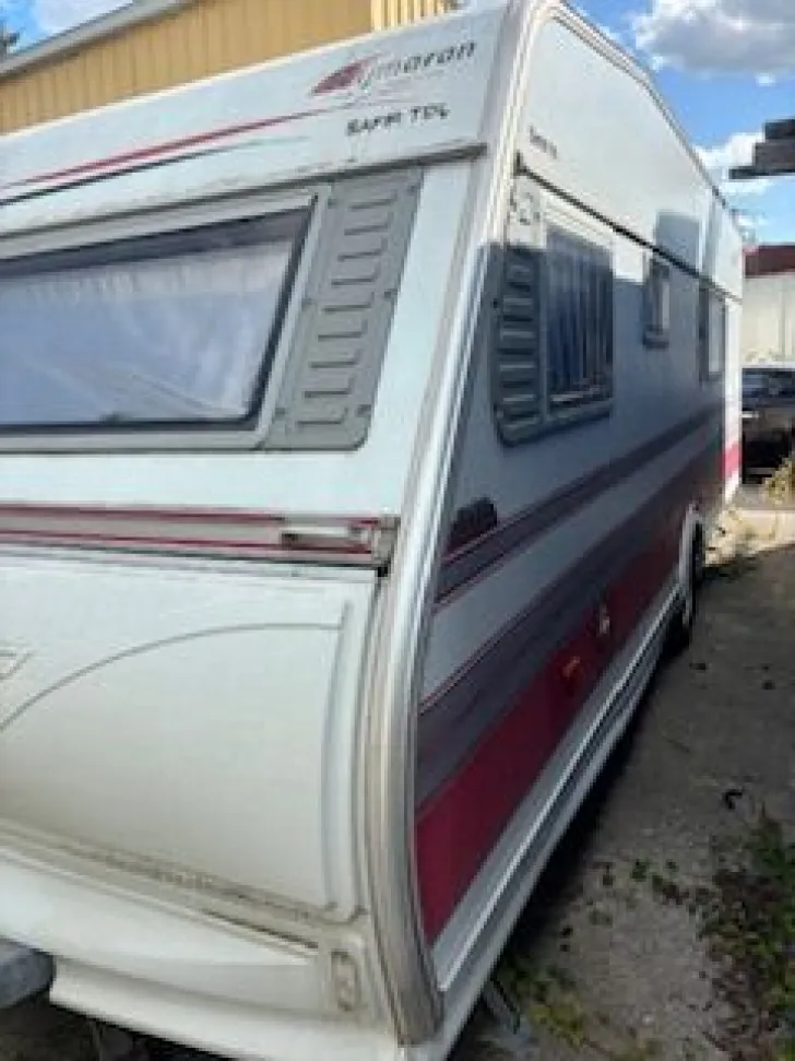 Fahrzeugbild Kabe Safir TDL #1