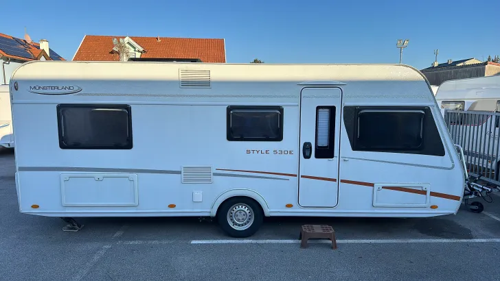 Fahrzeugbild LMC Style 530 E #10
