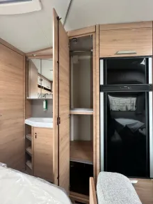Fahrzeugbild Knaus Südwind 540 FDK 60 Years - Abverkaufspreis #24