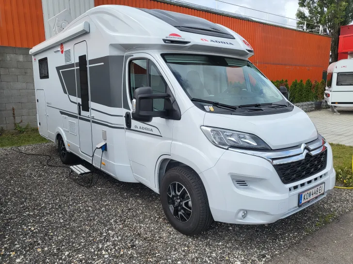 Fahrzeugbild Adria Matrix Axess 650 SL #4