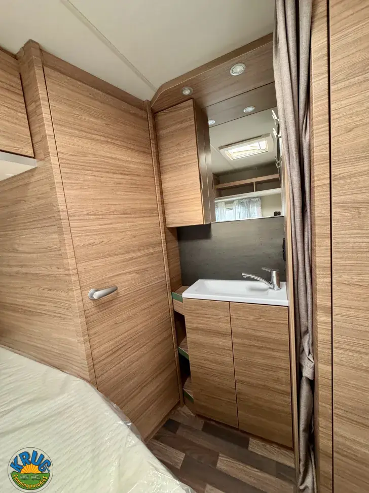 Fahrzeugbild Weinsberg CaraOne 500 FDK inkl. Mover & Klima #8