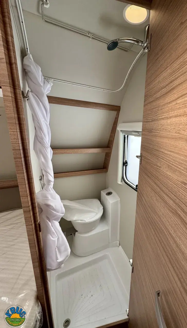 Fahrzeugbild Weinsberg CaraOne 500 FDK inkl. Mover & Klima #9