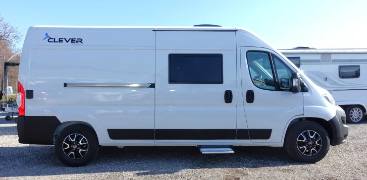 Fahrzeugbild Clever SELECT LINE Celebration 600 #6