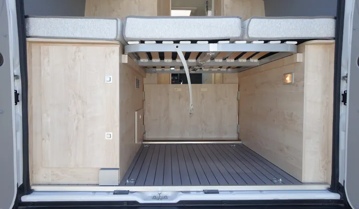 Fahrzeugbild Clever SELECT LINE Celebration 600 #14