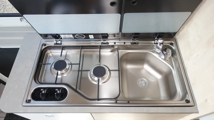 Fahrzeugbild Clever SELECT LINE Celebration 600 #19