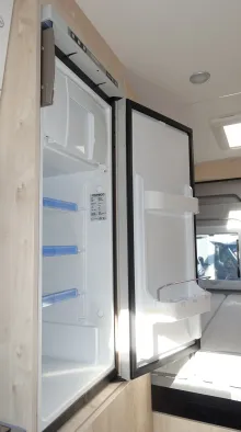 Fahrzeugbild Clever SELECT LINE Celebration 600 #20