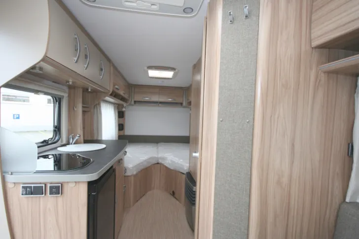 Fahrzeugbild Hymer Eriba Nova Light 442 #12