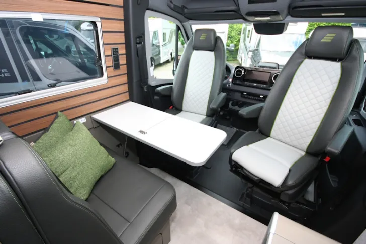 Fahrzeugbild Hymer Camper Van Grand Canyon S CrossOver #14