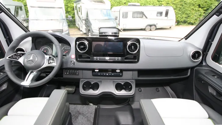 Fahrzeugbild Hymer Camper Van Grand Canyon S CrossOver #15