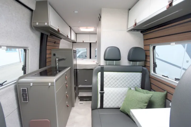 Fahrzeugbild Hymer Camper Van Grand Canyon S CrossOver #16