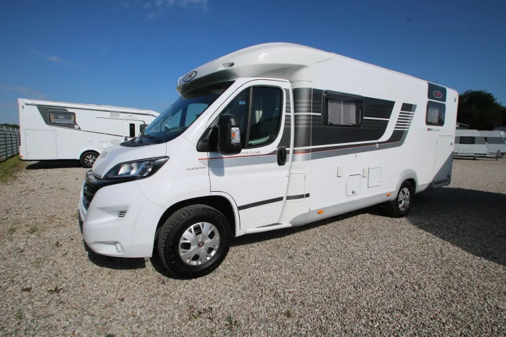 Fahrzeugbild LMC Cruiser T 681 G Comfortline #4