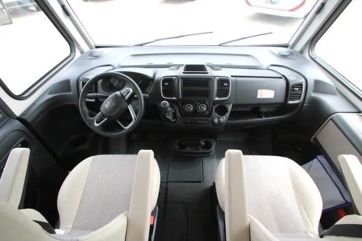 Fahrzeugbild Etrusco I 7400 SB #10