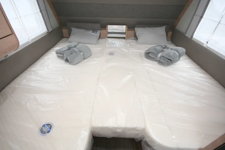 Fahrzeugbild Knaus Südwind 460 EU 60 Years #19