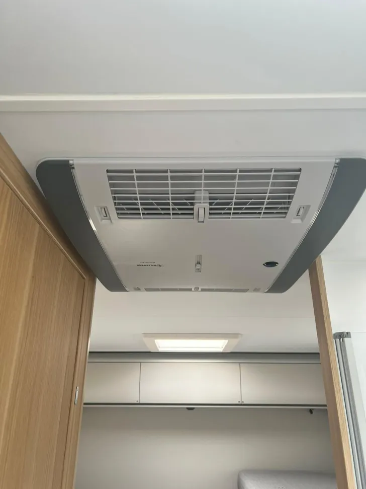 Fahrzeugbild Adria Matrix Axess 650 DL #29