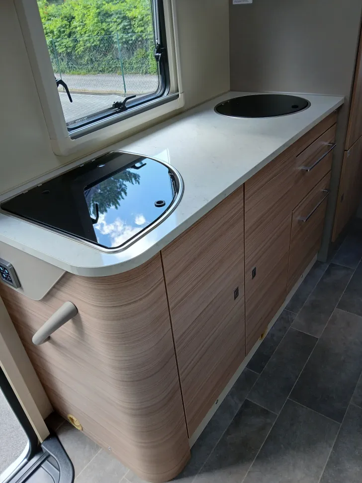 Fahrzeugbild Ahorn Camp Canada AD #4