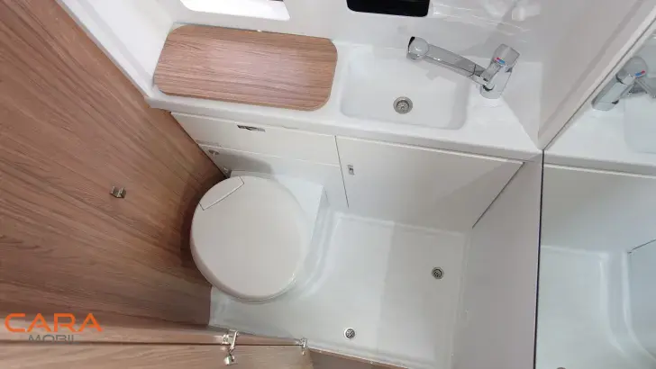 Fahrzeugbild Weinsberg CaraBus 600 MQH EDITION [FIRE] verfügbar ab Oktober 2026 #22