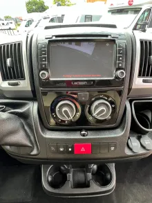 Fahrzeugbild Adria Van Twin 640 SLX #11