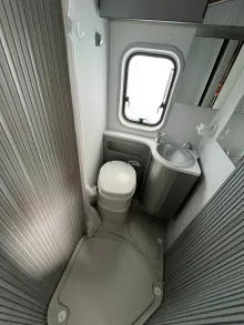 Fahrzeugbild Adria Van Twin 640 SLX #21