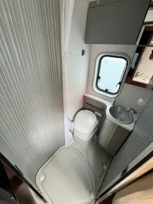 Fahrzeugbild Adria Van Twin 640 SLX #22