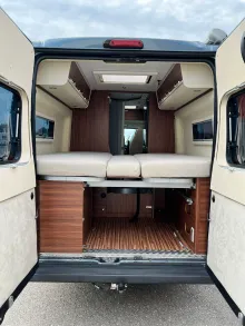 Fahrzeugbild Adria Van Twin 640 SLX #4