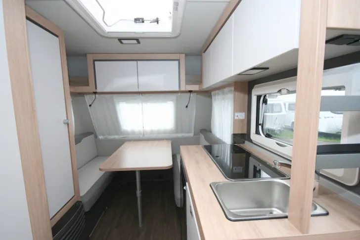 Fahrzeugbild Knaus Sport 400 LK #6