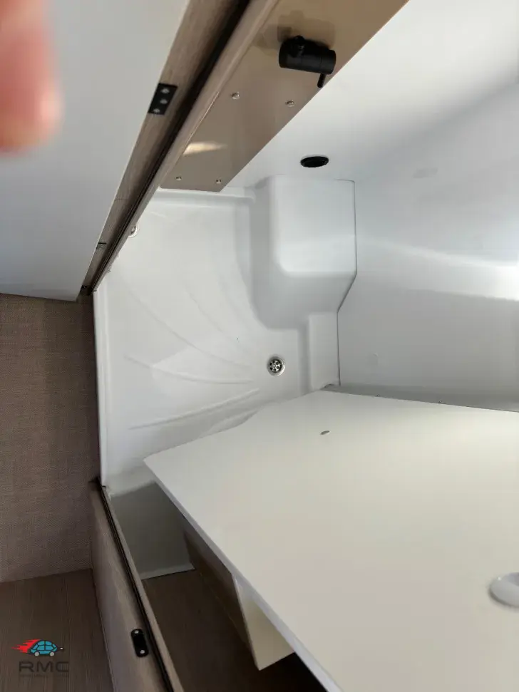 Fahrzeugbild Bürstner Lyseo Time Skyline Edition 690 G #11