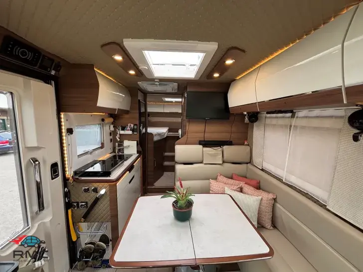 Fahrzeugbild Rapido C 55i #7