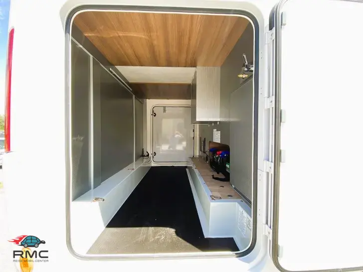 Fahrzeugbild Rapido C 55i #11