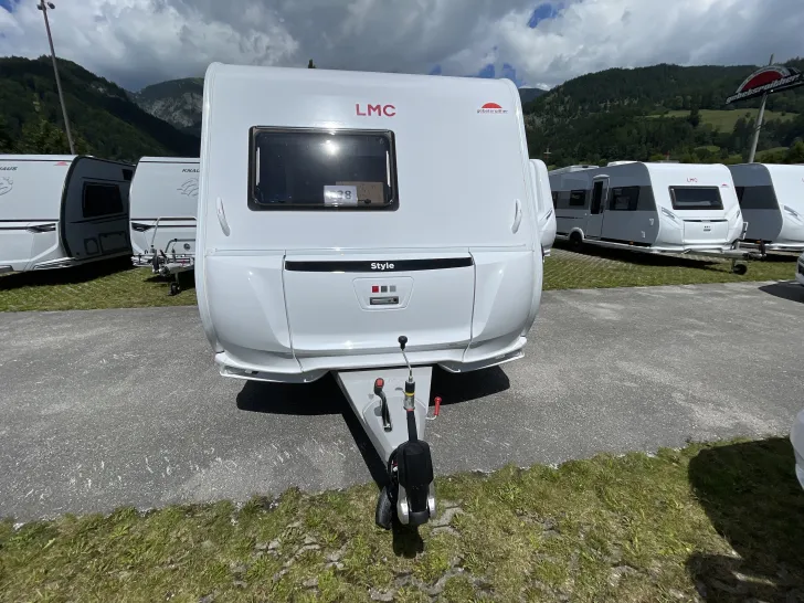 Frontal Vorne LMC Style 400 F - ab Euro 19.900,--