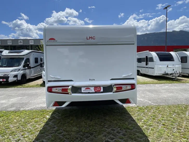 Frontal Hinten LMC Style 400 F - ab Euro 19.900,--