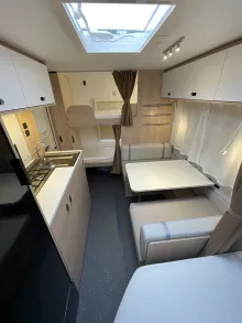Fahrzeugbild Adria Aviva 472 PK mit Stockbetten #18