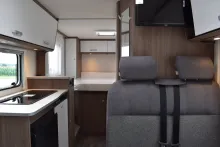 Fahrzeugbild Carado VAN V339 #8