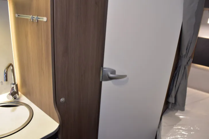 Fahrzeugbild Carado T 135 Pro+ 5,96m, Hubbett, 4 Betten #21