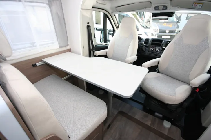 Fahrzeugbild Carado T 135 #11