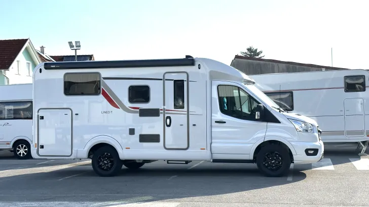 Fahrzeugbild Bürstner Lineo T 620 G #4