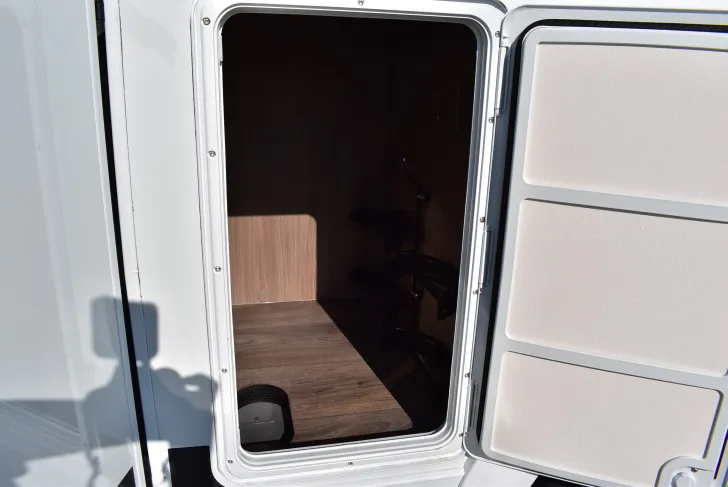 Fahrzeugbild Carado VAN 347 Clever-Lift-Bett, ab April #37