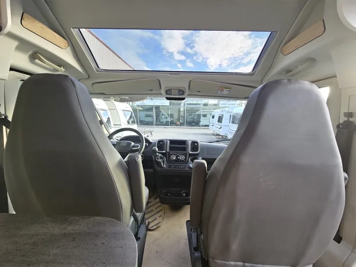Fahrzeugbild Sunlight Camper Van Cliff 640 X #5