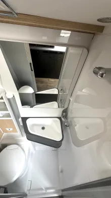 Fahrzeugbild Sunlight Camper Van Cliff 640 X #17