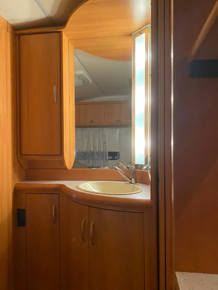 Fahrzeugbild Hobby De Luxe Easy 400 #4