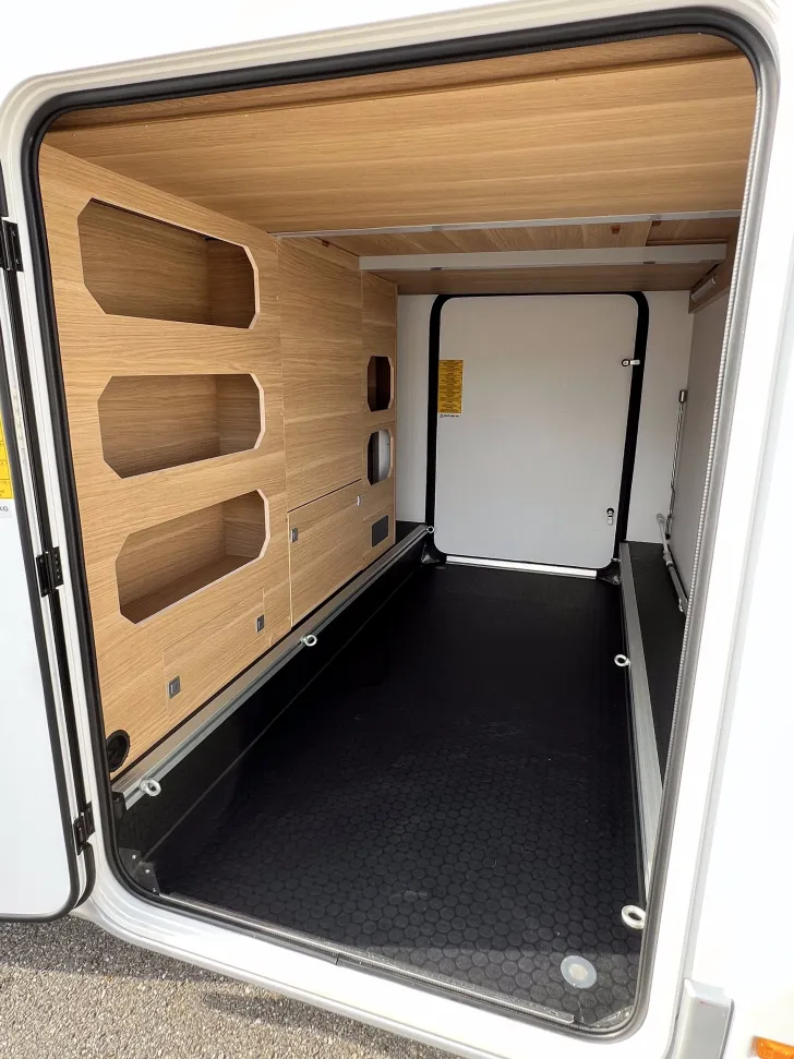 Fahrzeugbild Adria Coral Plus 670 SL #5