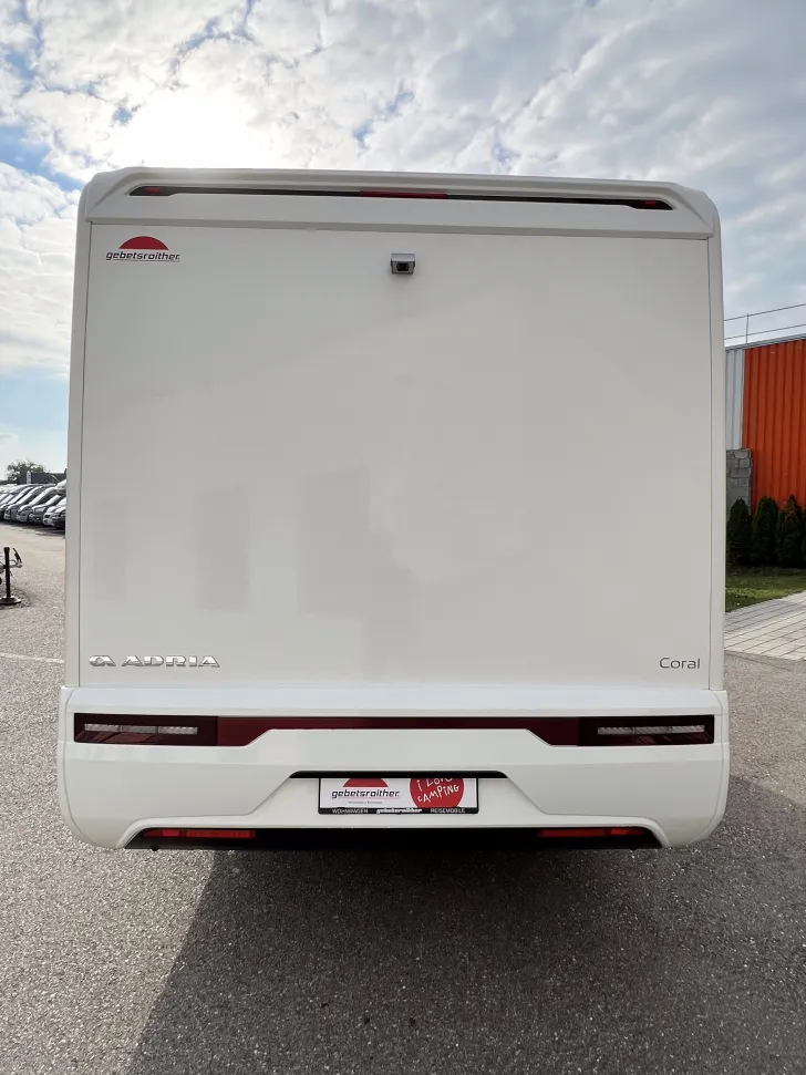 Fahrzeugbild Adria Coral Plus 670 SL #6