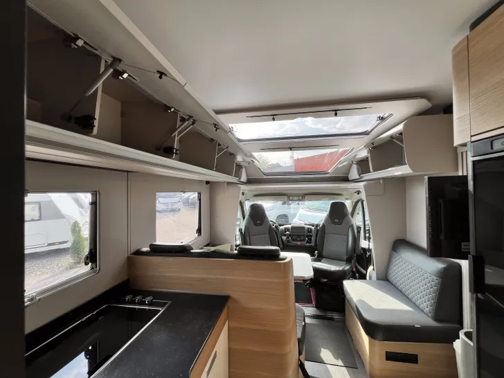 Fahrzeugbild Adria Coral Plus 670 SL #16