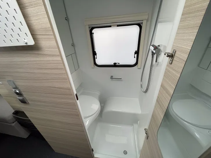 Fahrzeugbild Adria Altea 492 LU - mit Einzelbetten #17