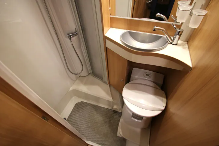 Fahrzeugbild TEC AdvanTEC V 644 G #20