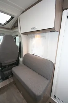 Fahrzeugbild Carado VAN 347 #8