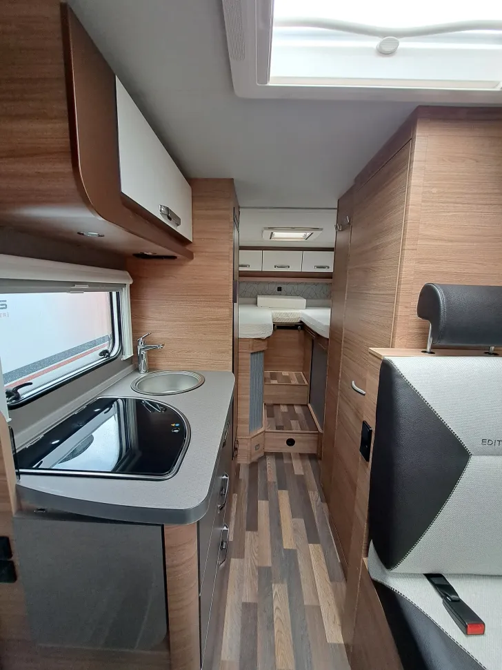 Fahrzeugbild Weinsberg CaraCompact EDITION PEPPER 600 MEG #13