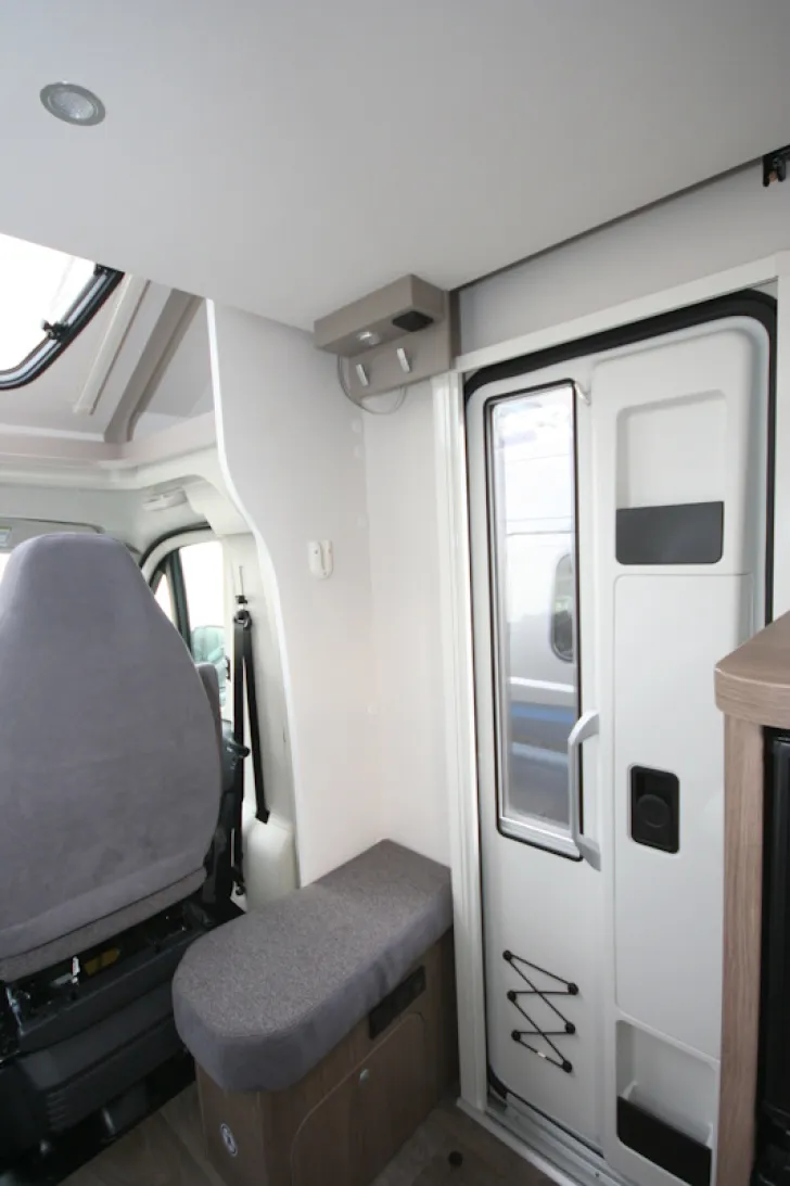 Fahrzeugbild Carado T 338 #8