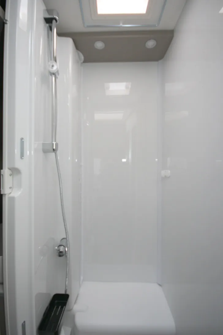 Fahrzeugbild Carado T 338 #24