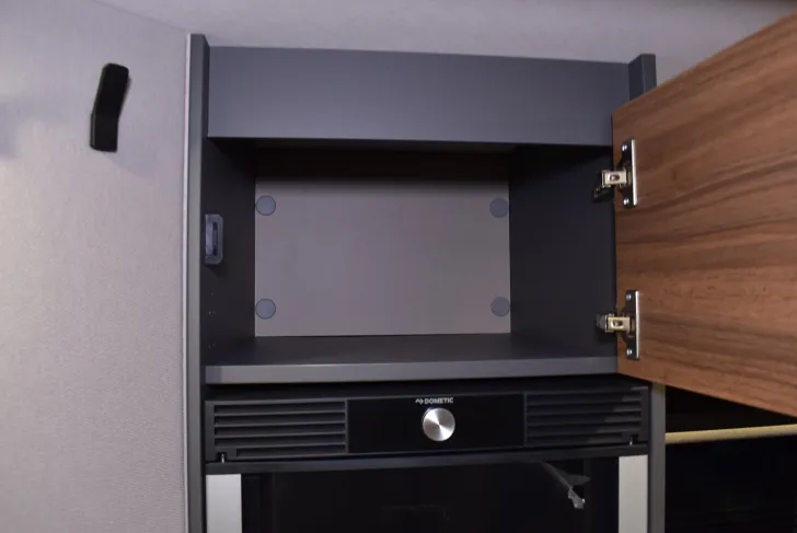 Fahrzeugbild Hymer Eriba Novaline 442 2 x A-KLappe, Batterie, Radtr. #28