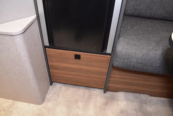 Fahrzeugbild Hymer Eriba Novaline 442 2 x A-KLappe, Batterie, Radtr. #29